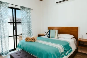 habitacion con ventana